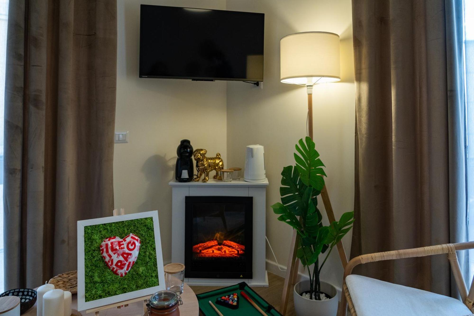 San Carlo Apartments B&B Caserta Esterno foto